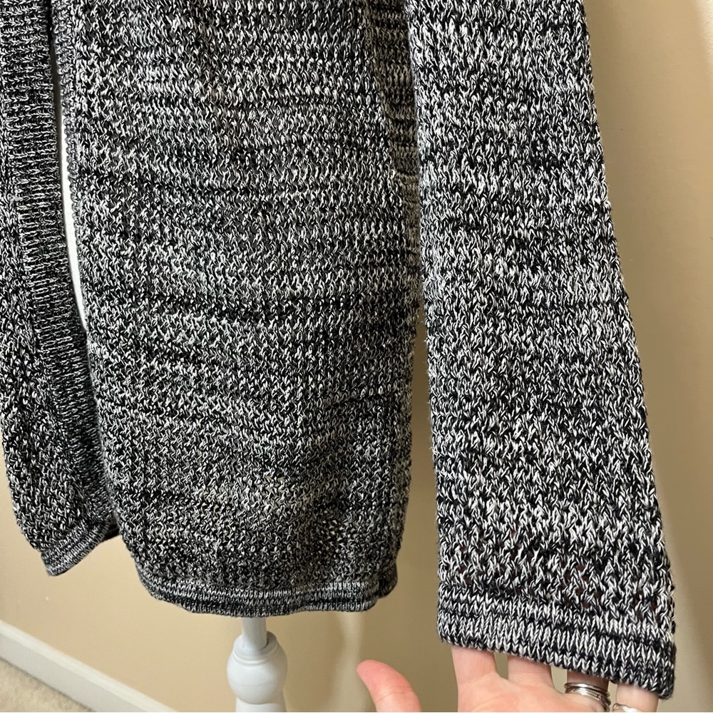 Skies Are Blue Open Front Cardigan Sweater - Picture 5 of 11